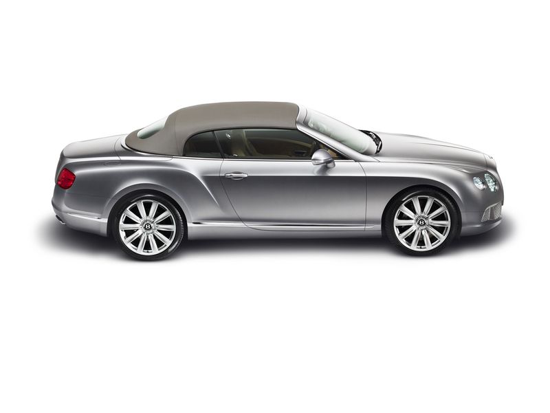 Новый Bentley Continental GTC (12 фото+видео)